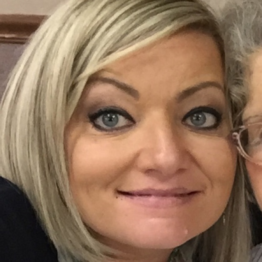 Meet your Posher, Lisa